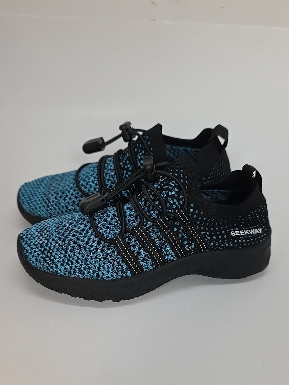 NWOT Seekway Water Casual  Blue & Black Mesh Shoes Little Kid 11